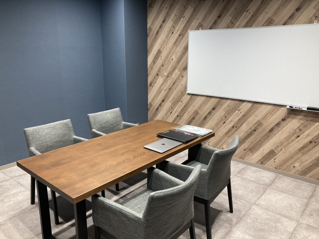 医学部予備校メディセンス・新潟駅前校-応接室